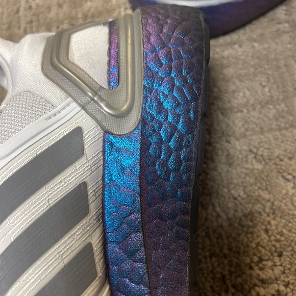 adidas ultra boosts space limited edition - Picture 3 of 4